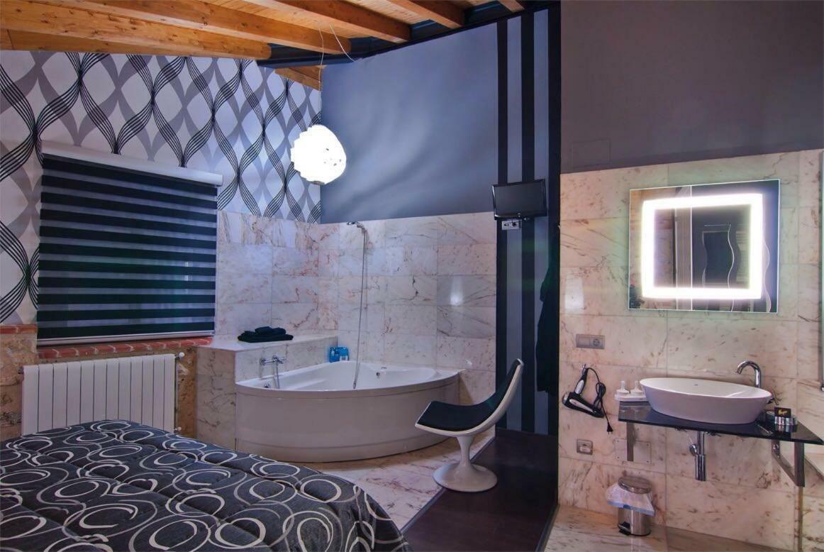 Casa Rural Luces Y Sombras Prádena エクステリア 写真